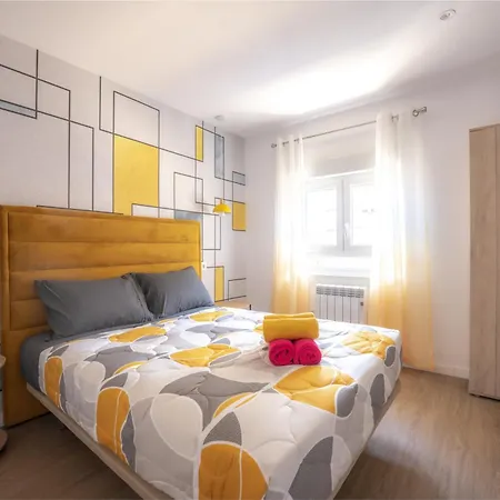 Apartamento Nuevo, Maquina Arcade, Patinetes Y Parking