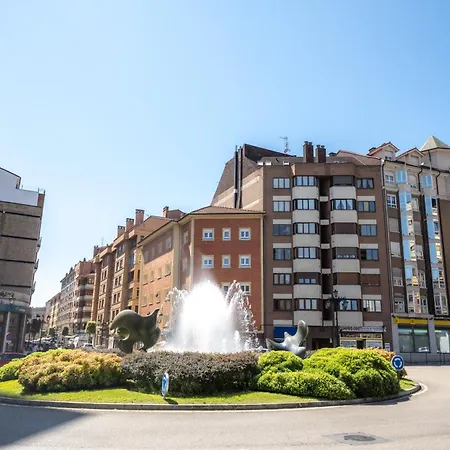 Nuevo, Maquina Arcade, Patinetes Y Parking Apartamento